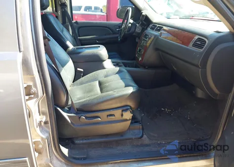 2009 Chevrolet Tahoe Lt2 from USA, damaged, VIN 1GNFK23019R268535